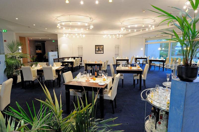 Euro Park Hotel Hennef Restaurant photo